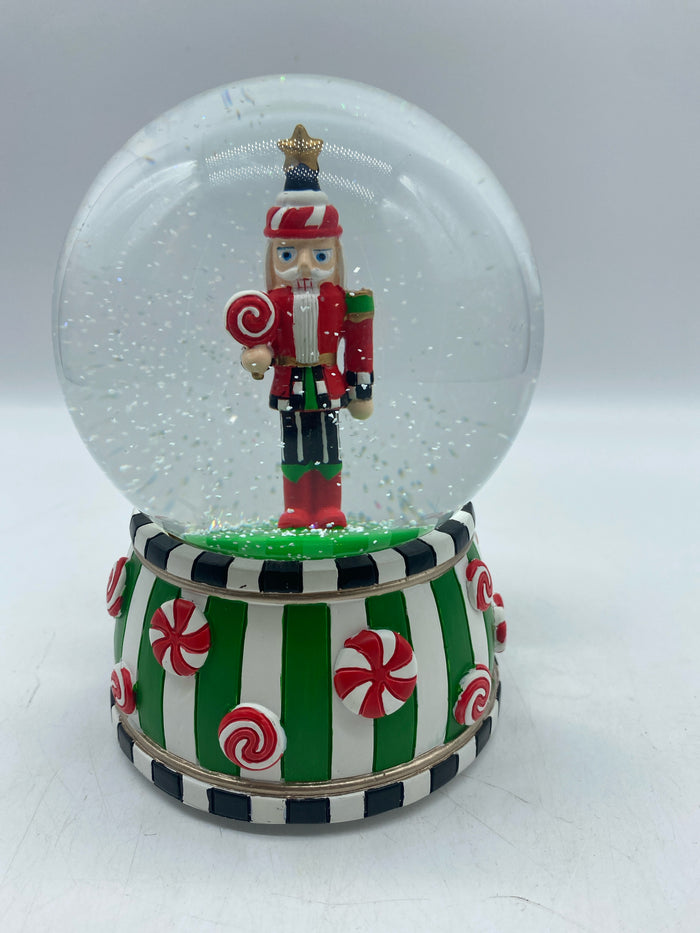 MACKENZIE CHILDS SNOW GLOBE/ MUSIC BOX NUTCRACKER