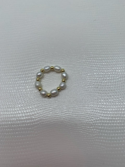 RING 14KT 4/5MM GOLD BALL RICE PEARL ROLL ON