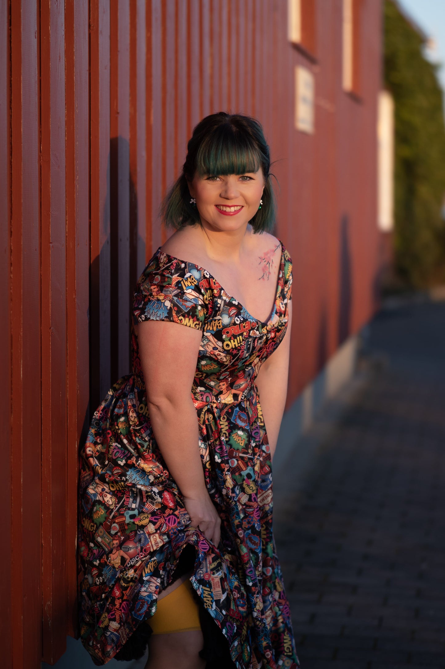 Lily Retro Off Shoulder Pop Art Circle Dress