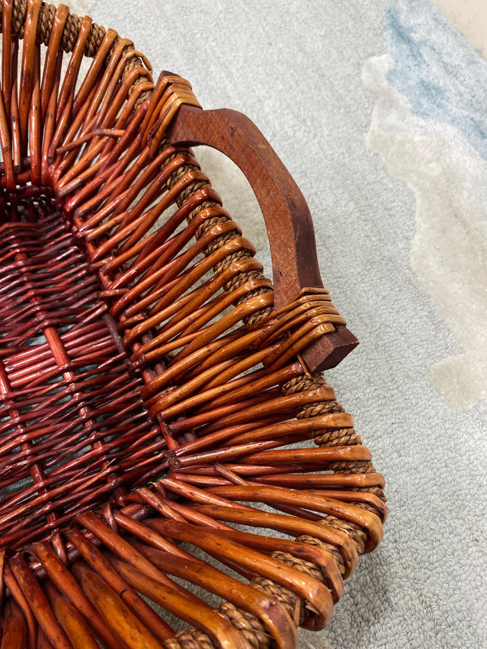 BASKET RED RATAN WEAVE WITH HANDLES