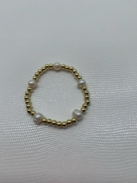 BRACELET 14KT 6MM GOLD BALL WITH NATURAL FRESH WATER PEARL