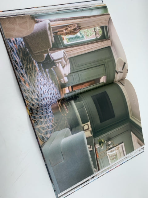 COFFEE TABLE BOOK PARIS LIVING