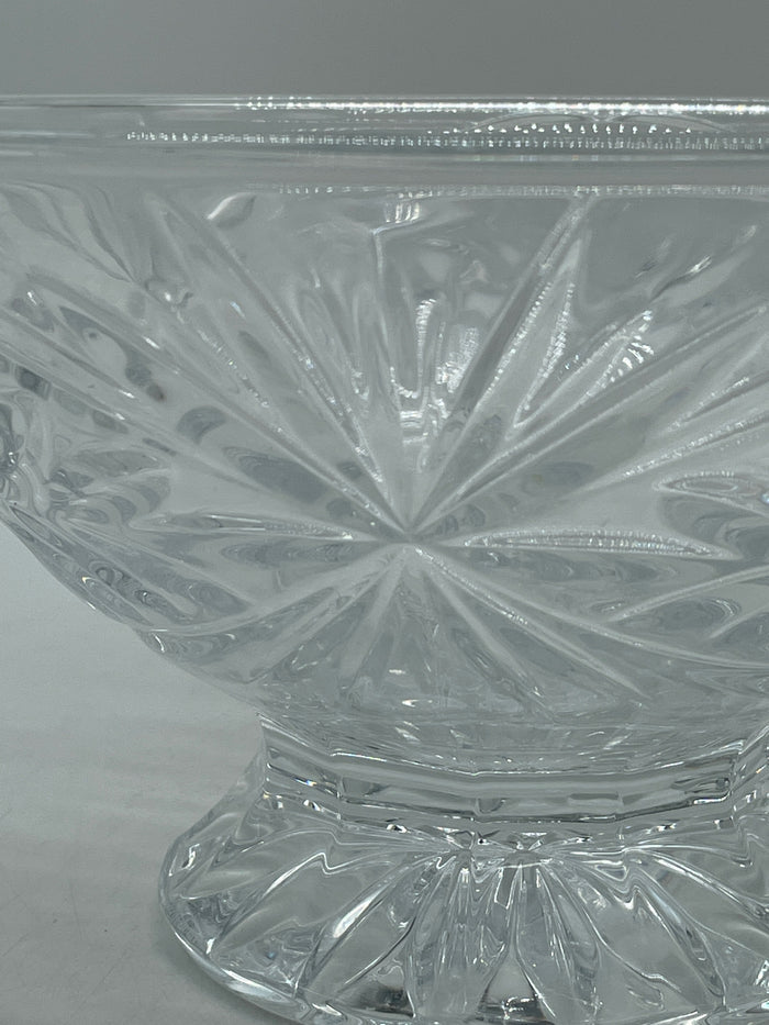 CRYSTAL FLUTED BOWL WITH STARBURST DESIGN