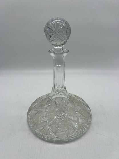 DECANTER CRYSTAL PINWHEEL STARBURST PATTERN
