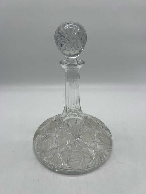DECANTER CRYSTAL PINWHEEL STARBURST PATTERN