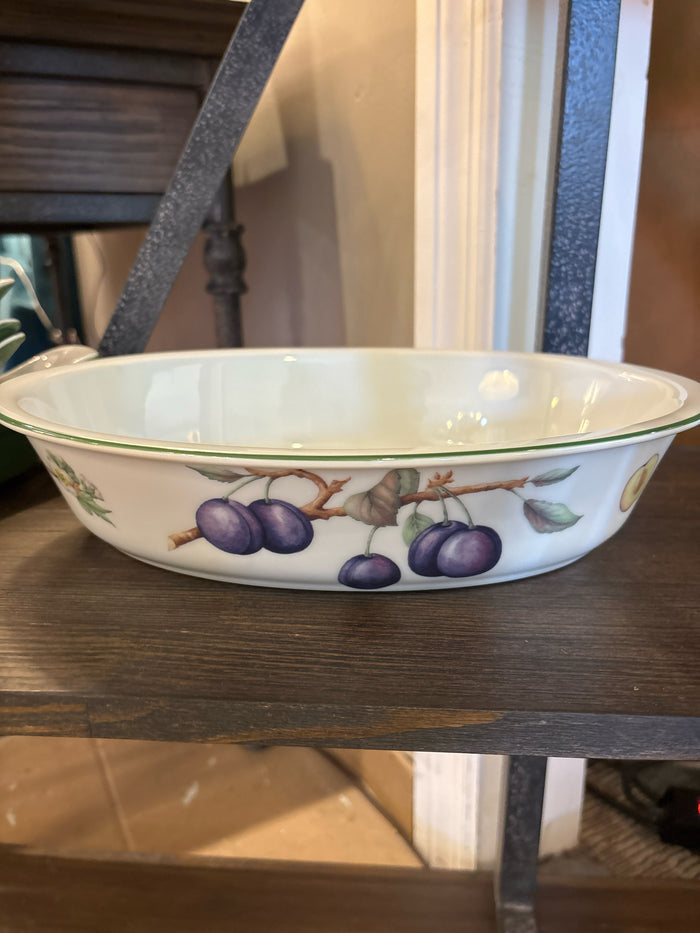 FRUIT MOTIF CASSEROLE