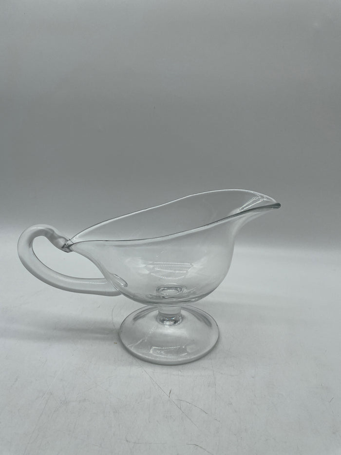 GLASS GRAVY BOAT