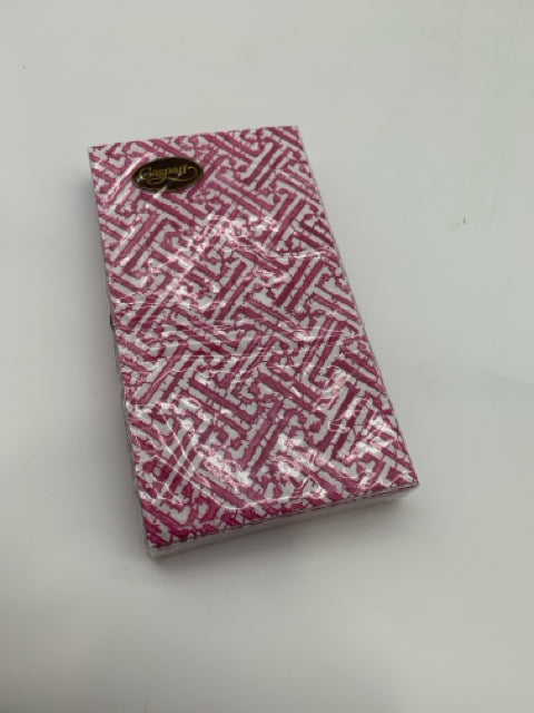 GUEST TOWEL FRETWORK FUCHSIA