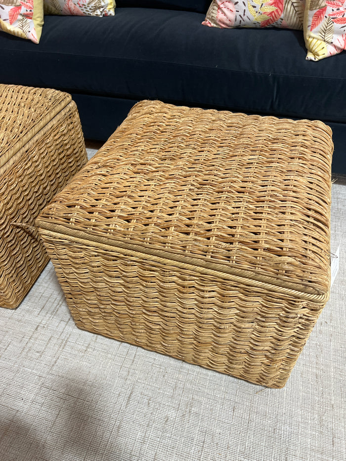 LIDDED STORAGE BASKET WICKER