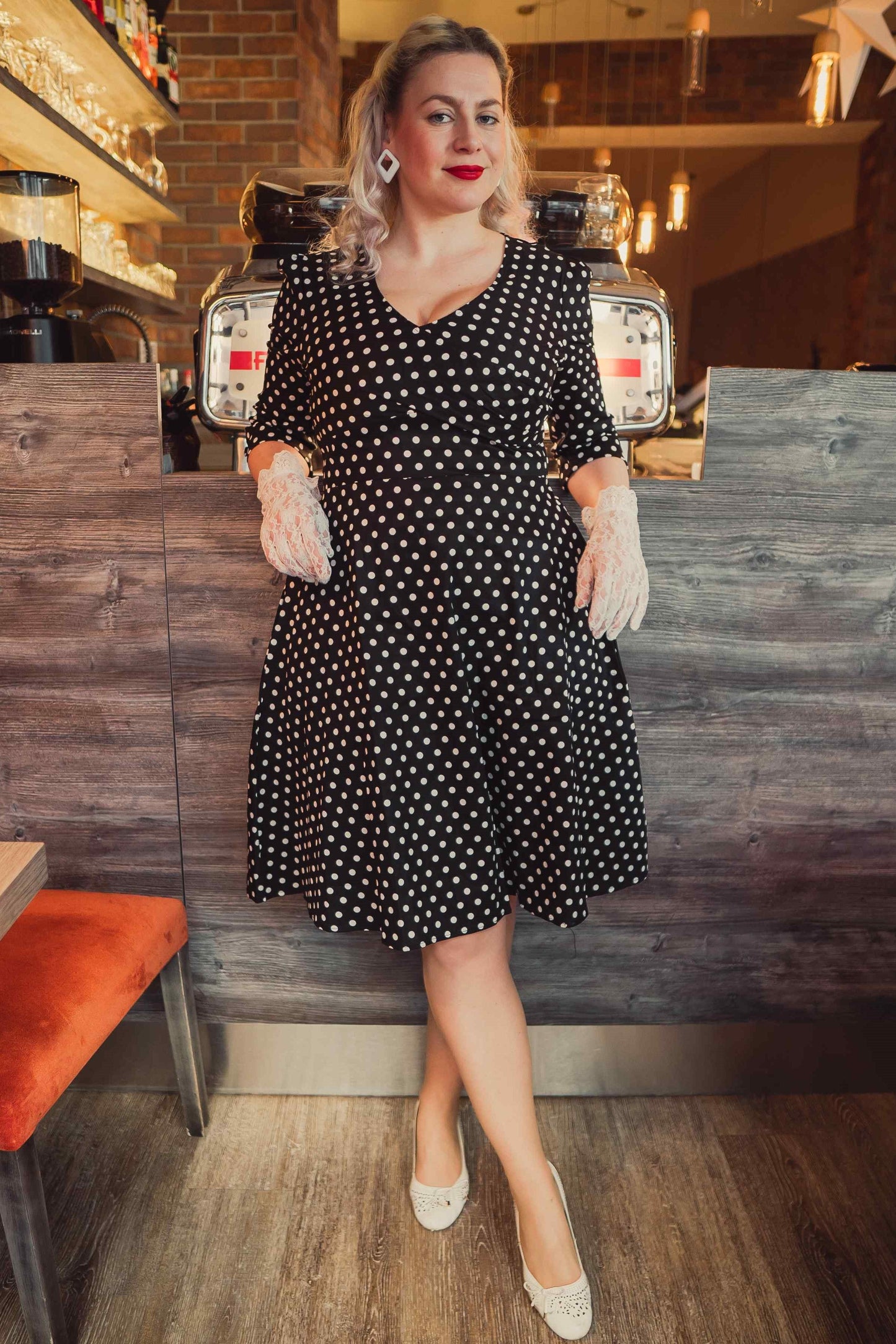 Katherine Long Sleeve 50s Style Swing Dress in Black Polka