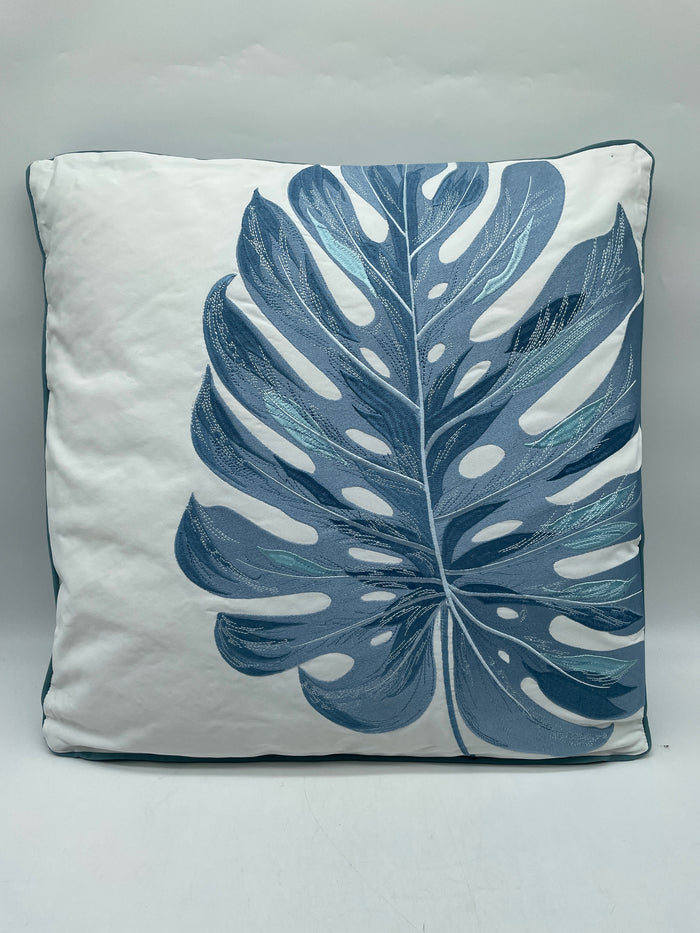 OUTDOOR DECORATIVE PILLOW SUN RESISTANT BLUE MONSTERA