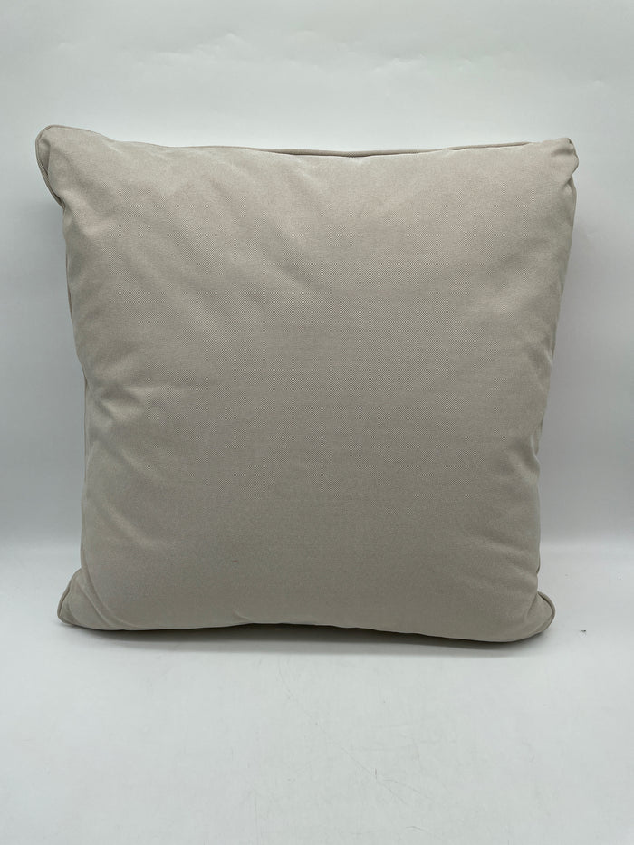 OUTDOOR DECORATIVE PILLOW SUN RESISTANT TROPICAL PUNCH CORAL OCTOPUS