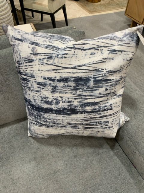 PILLOW BLUE AND WHITE ABSTRACT BRUSHSTROKE GEOMETRIC PATTERN