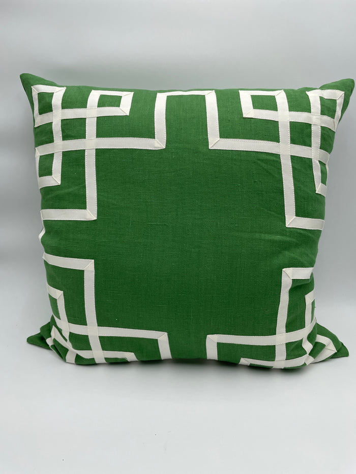 PILLOW GREEK KEY DESIGN