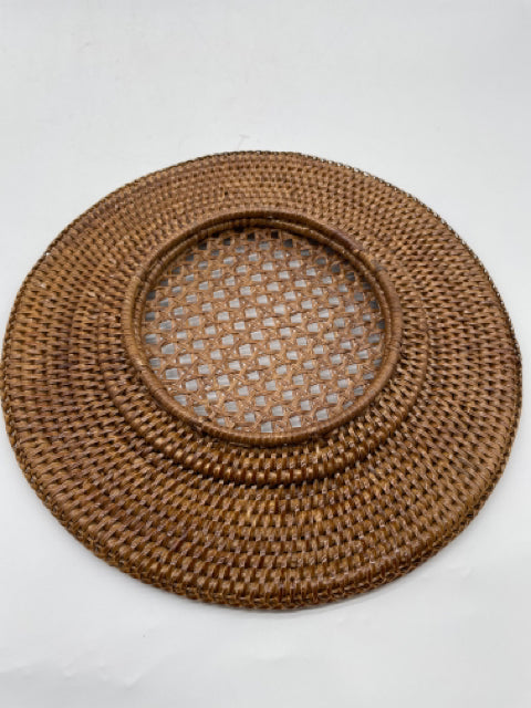RATTAN ROUND PLATE CHARGER IN DARK NATURAL