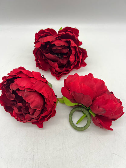 SET OF 3 NAPKIN HOLDERS RED FLOWER DETAIL