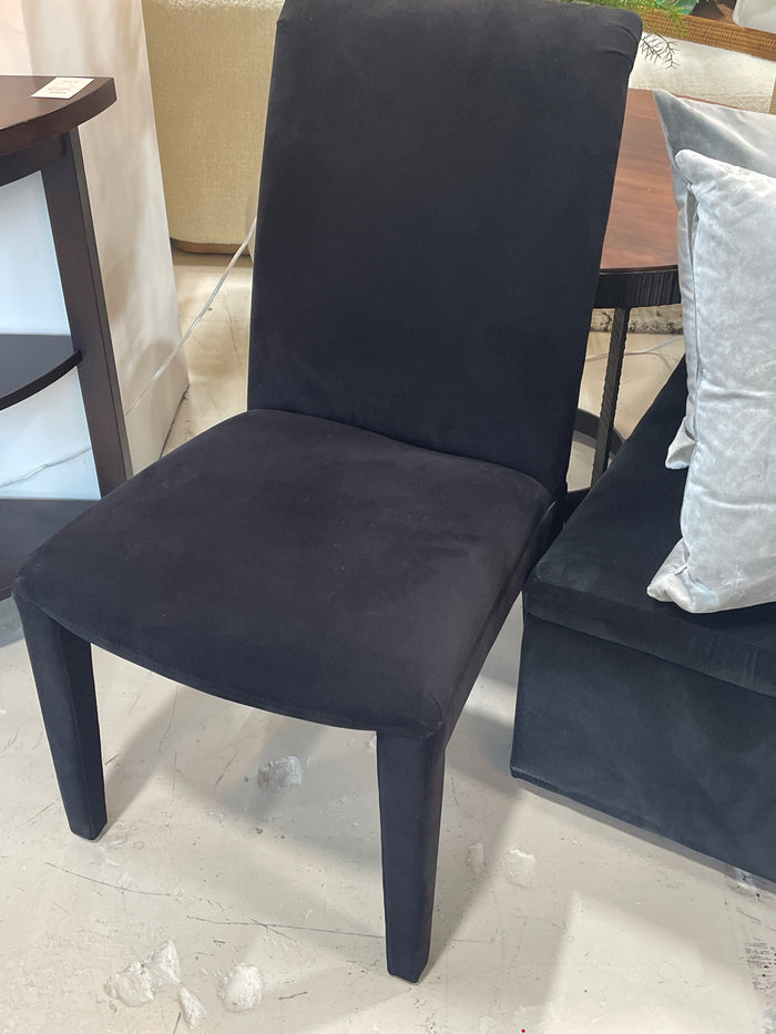 SLIPPER CHAIR BLACK VELVET