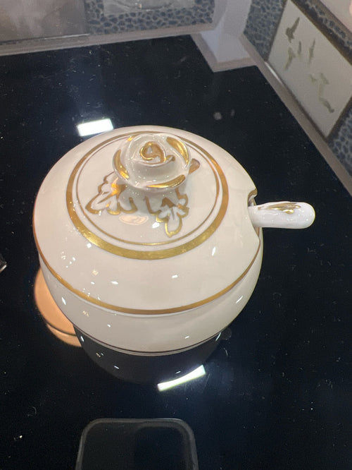 SUGAR BOWL & SPOON FLOWER DETAIL