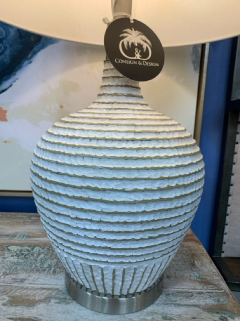 TABLE LAMP RIDGED WHITE WASH 30"H