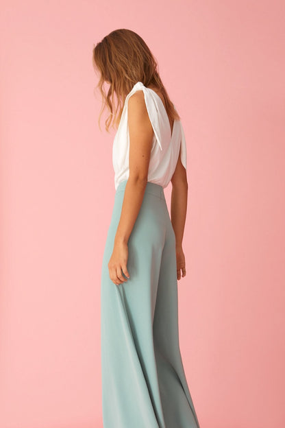Traje Chaqueta Cornelia & Pantalon Lyn Verde · Pretty in Pink ·