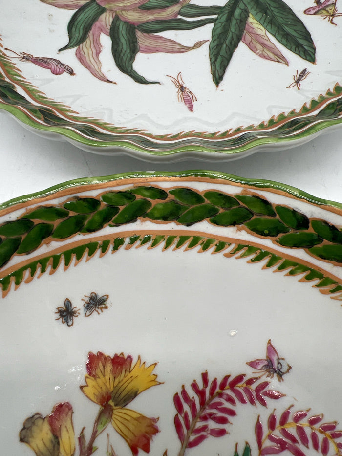 TWOS COMPANY SET OF 2 FLORAL PLATES