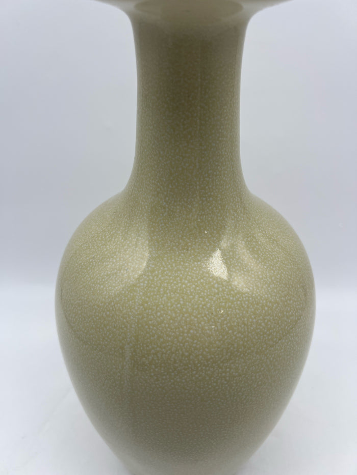 VASE CERAMIC SPECKLED GLAZE