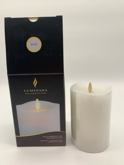 WHITE WAX LUMINARA PILLAR INDOOR CANDLE