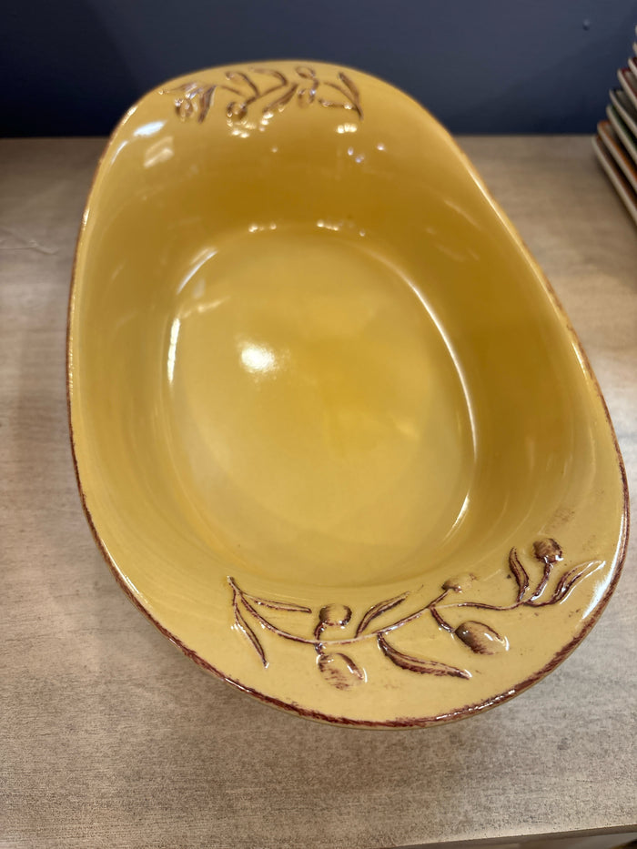 YELLOW CASSEROLE DISH