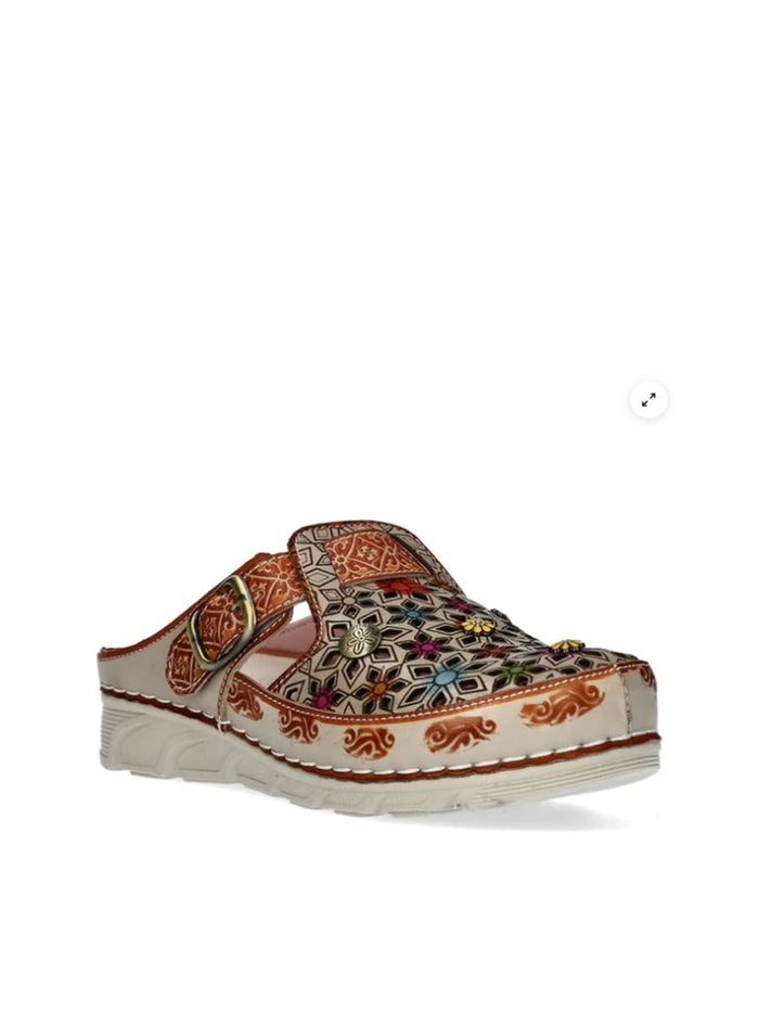 LAURA DORRY 01 CAMEL-1